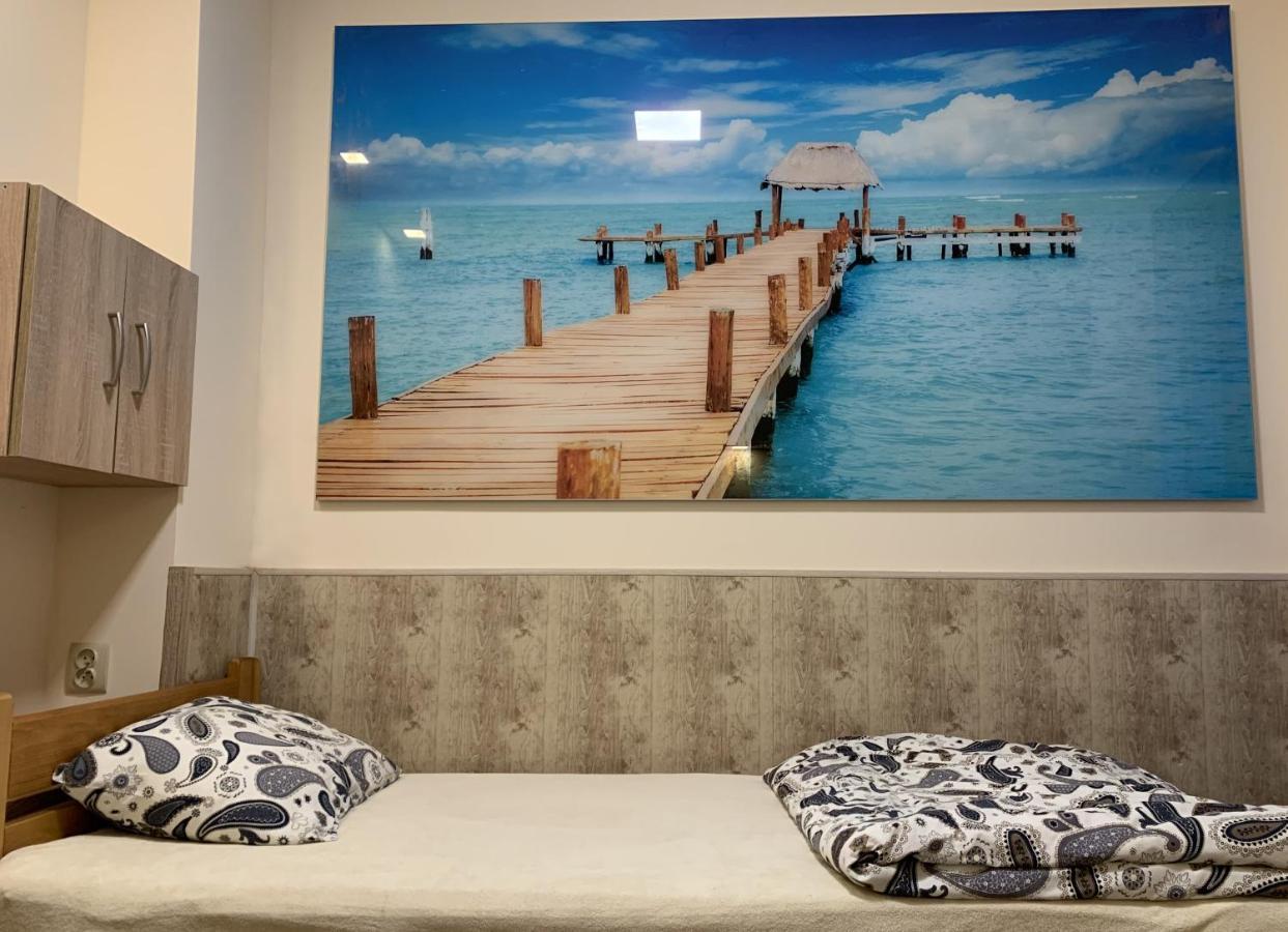Apartamenty P7 Dzierżoniów Esterno foto