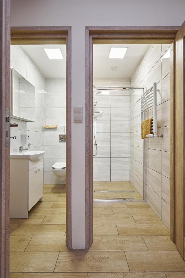 Apartamenty P7 Dzierżoniów Esterno foto