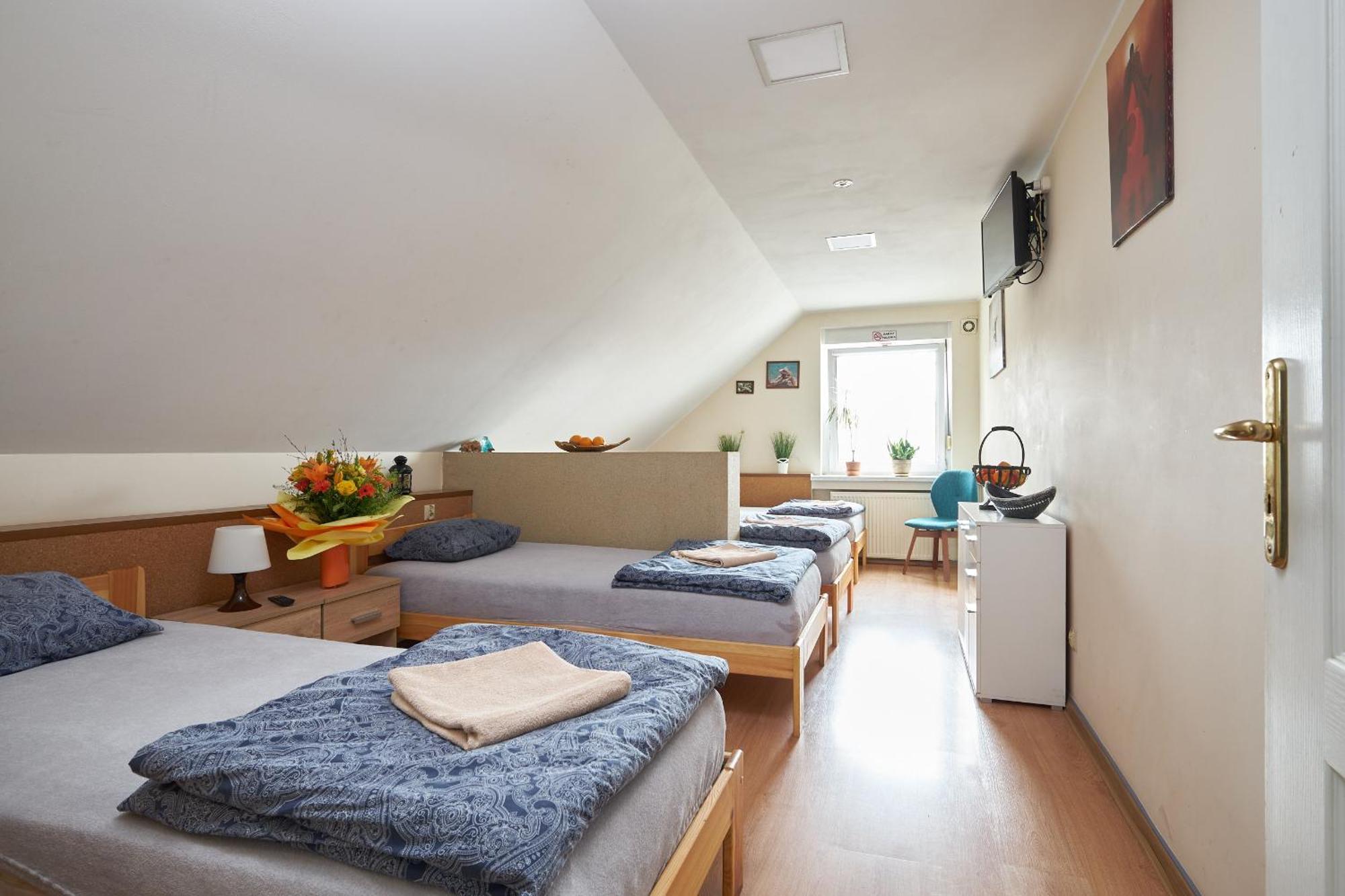 Apartamenty P7 Dzierżoniów Esterno foto