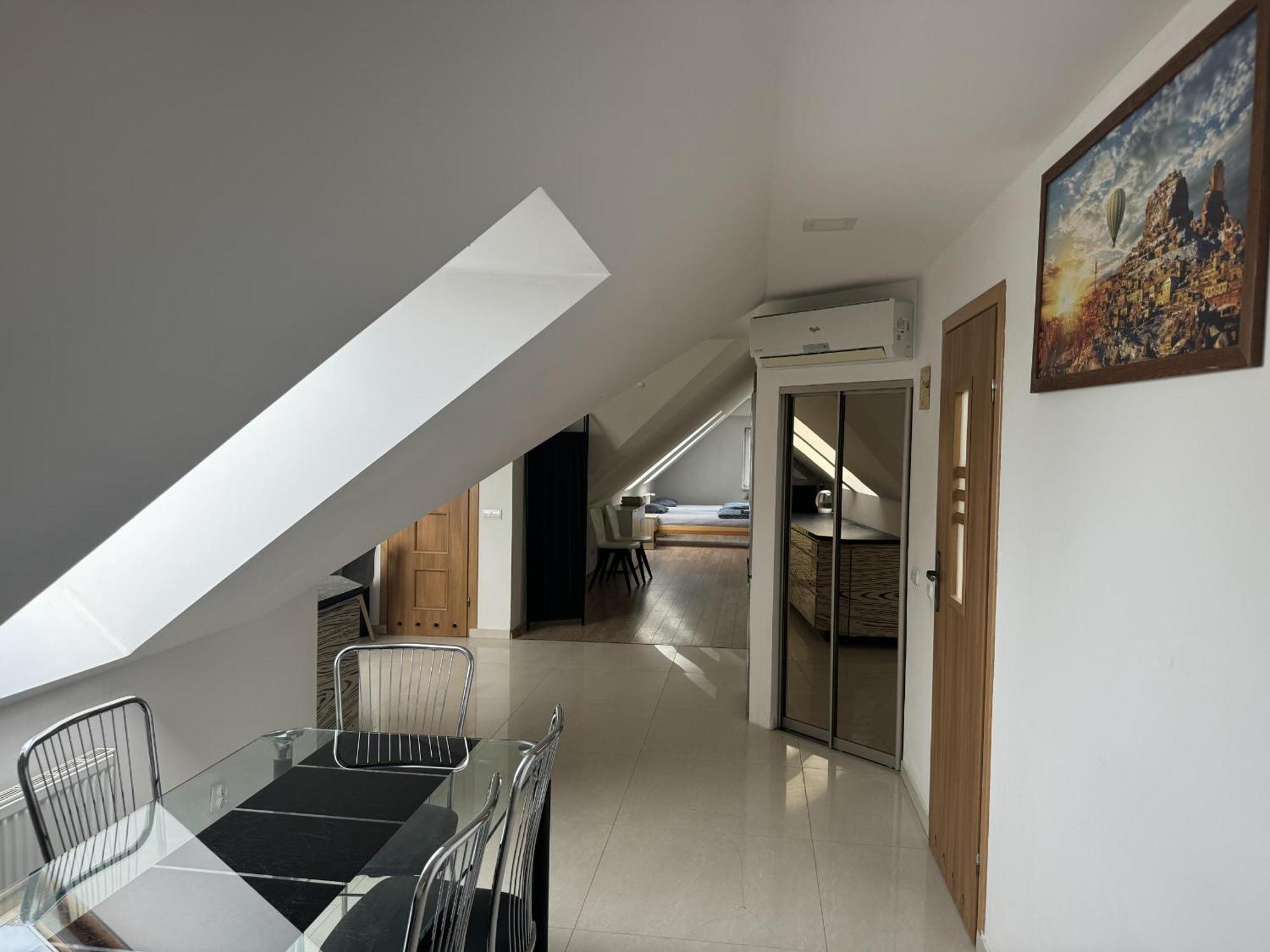 Apartamenty P7 Dzierżoniów Esterno foto